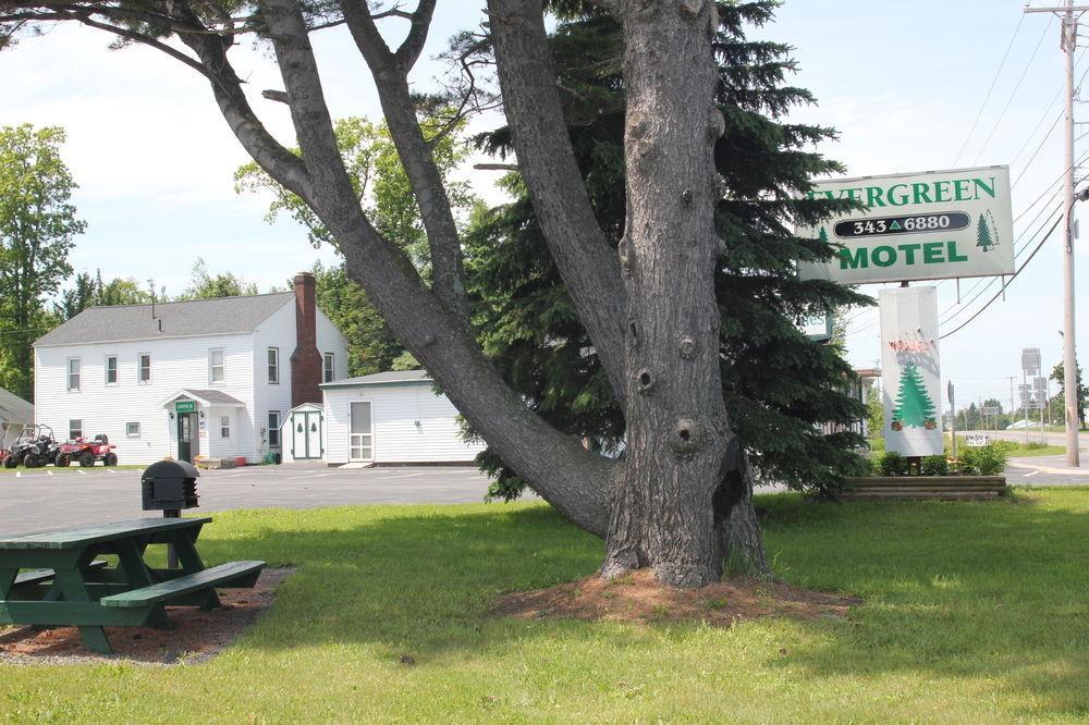Evergreen Motel Освіґо Екстер'єр фото