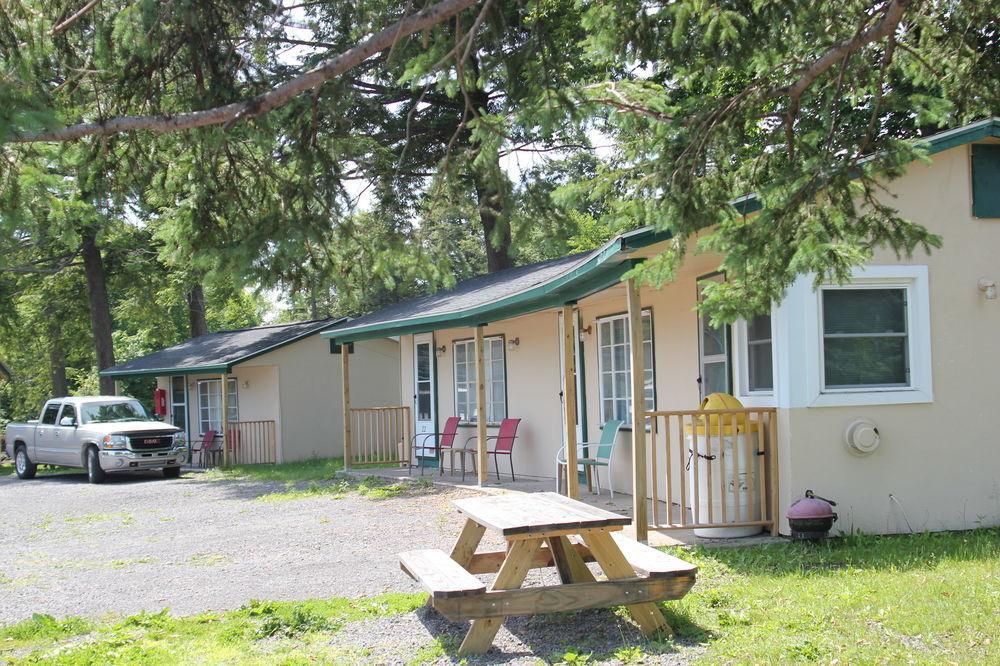 Evergreen Motel Освіґо Екстер'єр фото
