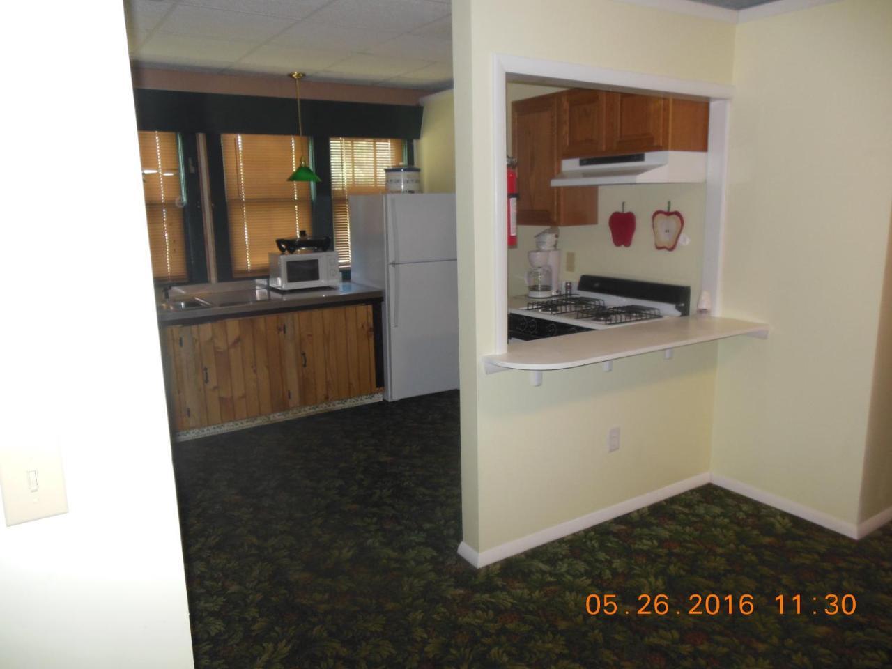 Evergreen Motel Освіґо Екстер'єр фото