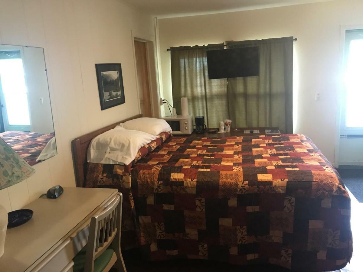 Evergreen Motel Освіґо Екстер'єр фото