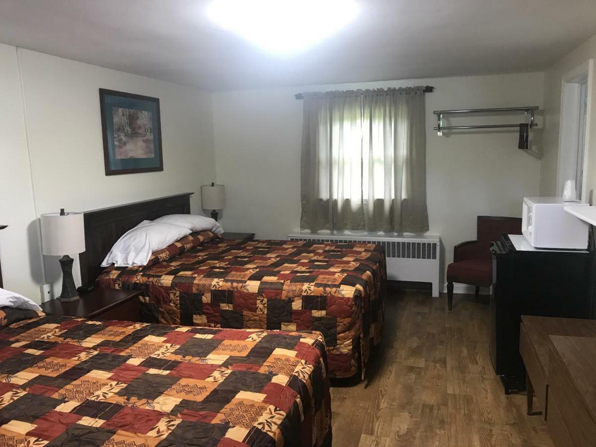 Evergreen Motel Освіґо Екстер'єр фото